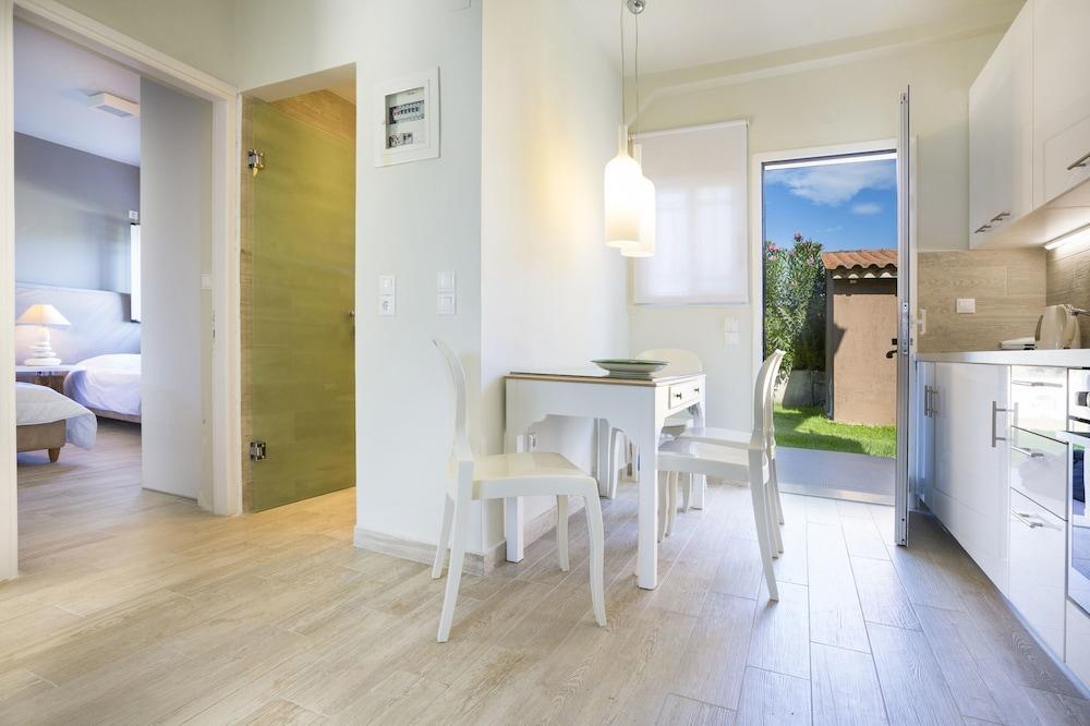 Olive Grove Studios & Apartments Svoronata Luaran gambar