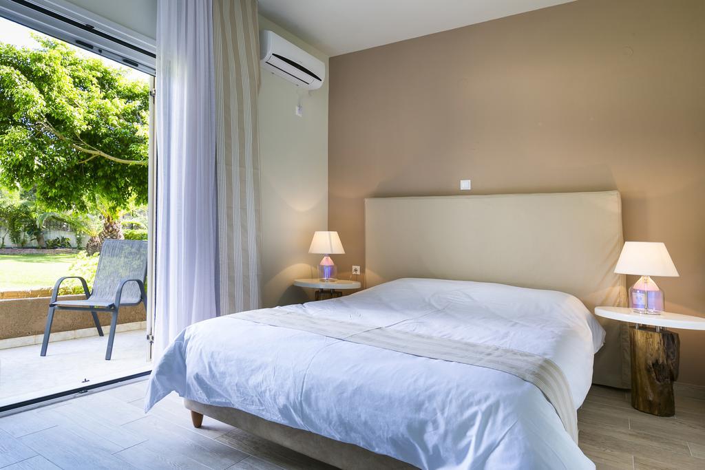 Olive Grove Studios & Apartments Svoronata Luaran gambar