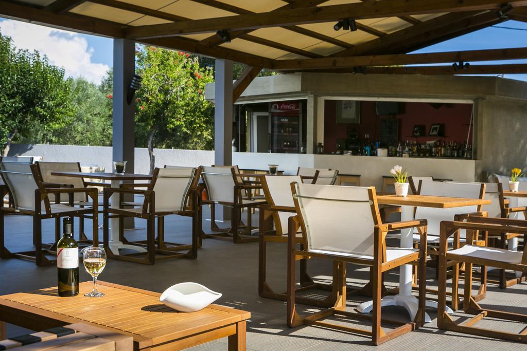 Olive Grove Studios & Apartments Svoronata Luaran gambar