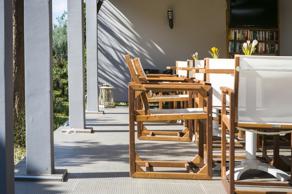 Olive Grove Studios & Apartments Svoronata Luaran gambar