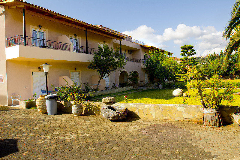 Olive Grove Studios & Apartments Svoronata Luaran gambar