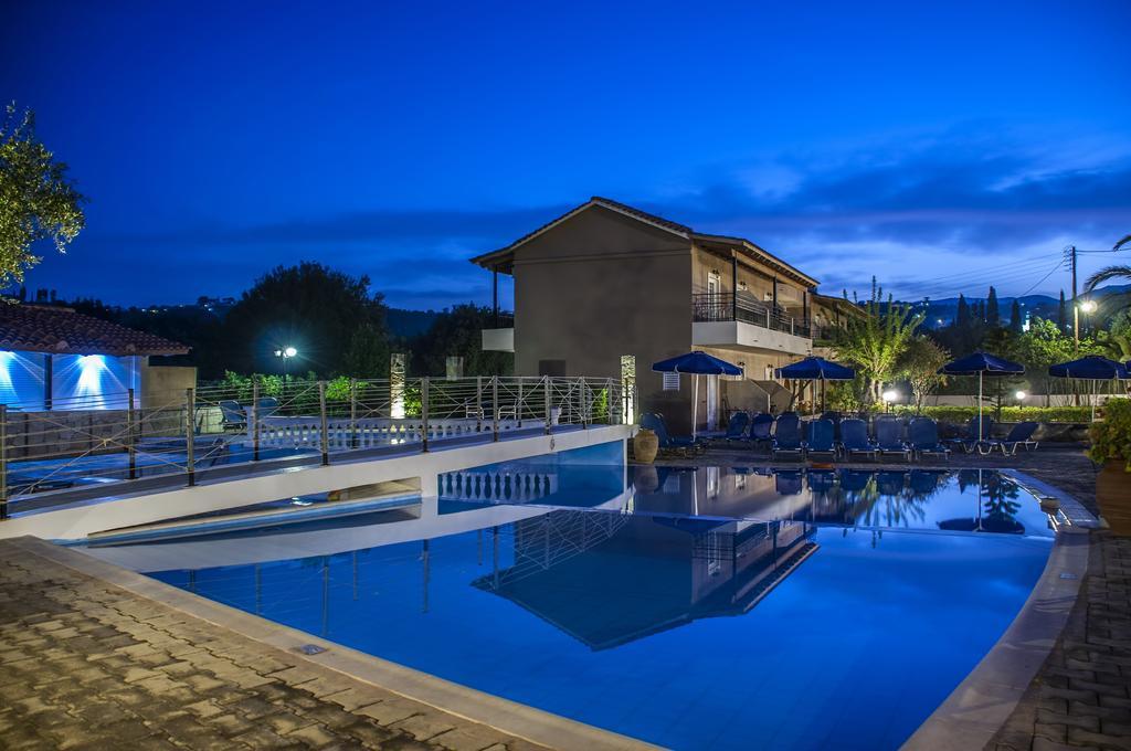 Olive Grove Studios & Apartments Svoronata Luaran gambar